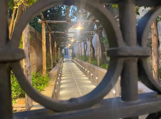 Frühstückspension Palazzo Bonaventura 1906 4*